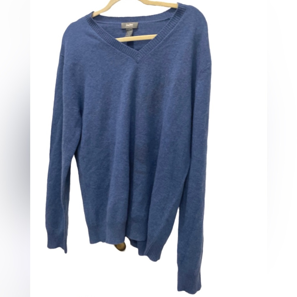 Neiman Marcus blue cashmere v-neck mens sweater XL